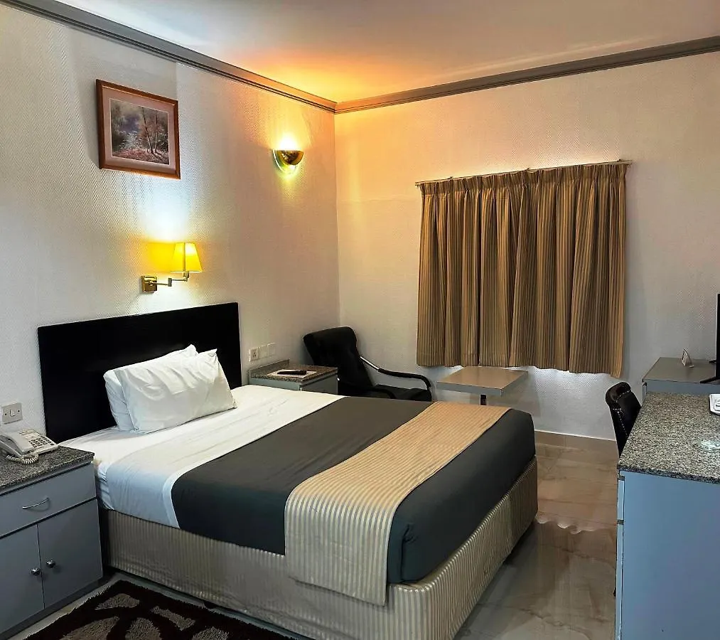 Grand Astoria Hotel Dubai