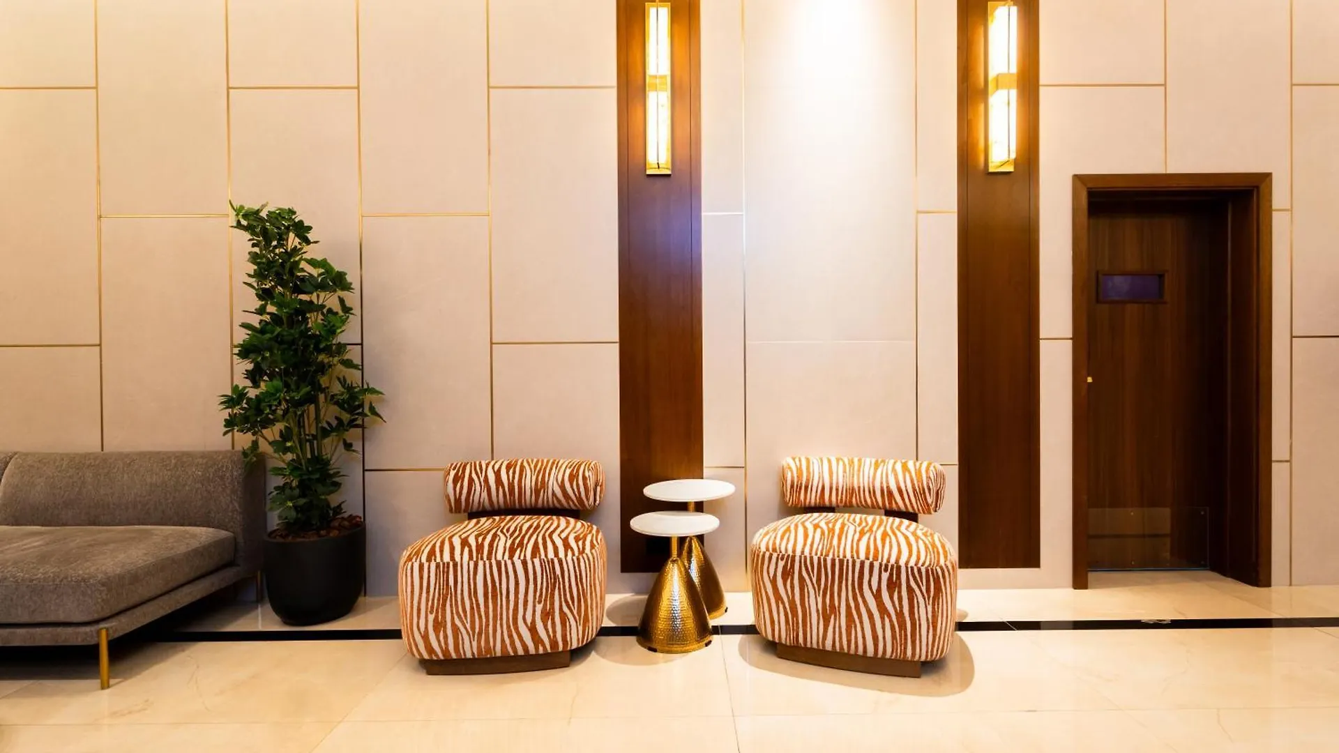 Grand Astoria Hotel Dubai 3*,